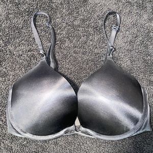 Victoria’s Secret Bombshell Push-up bra